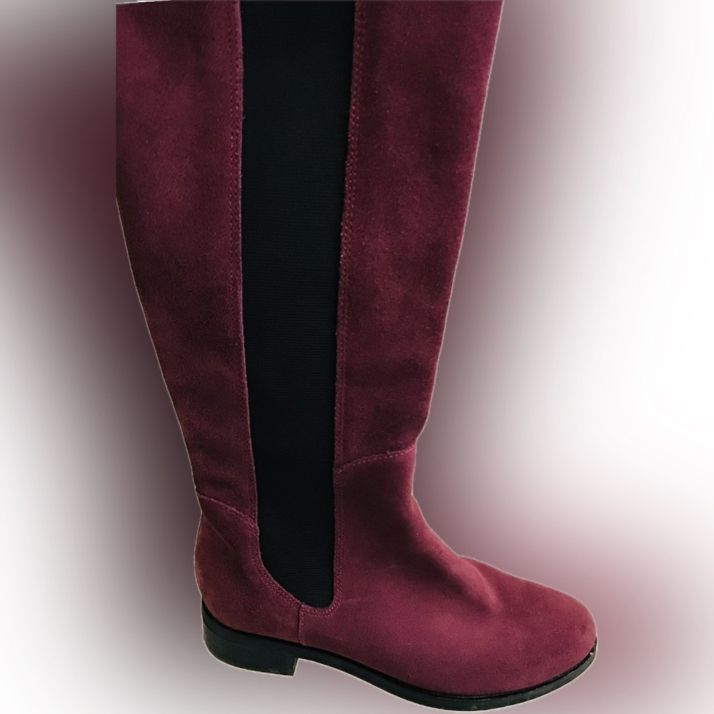 Cole Haan Suede Boots!Burgundy Equestrian Flat Boot. Size 6.5 EUC Retails $180
